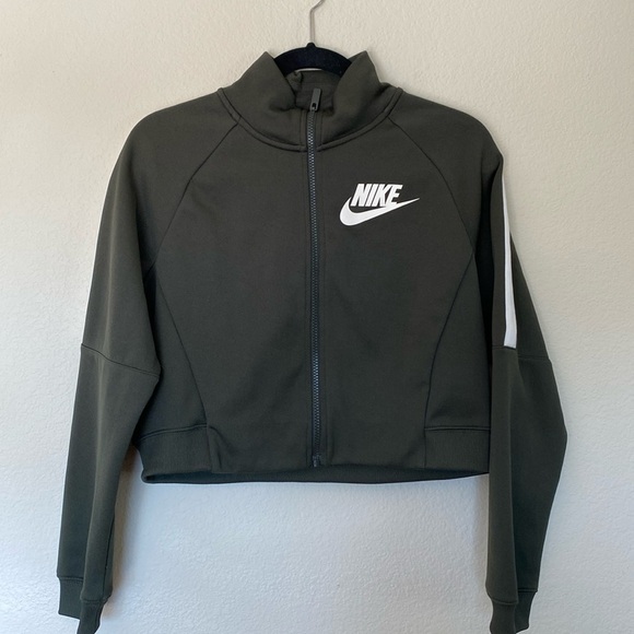 Nike warm-up crop jacket women’s medium green white EUC - Picture 1 of 5